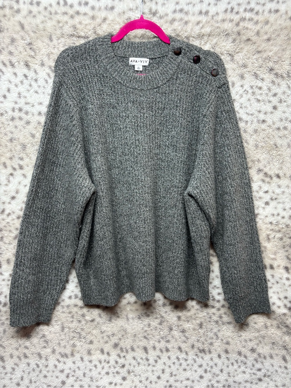 AVA & VIV BUTTON ACCENT SWEATER